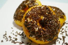 Bagi pecinta donat bisa nih untuk dijadikan pengganti kue tart di hari ulang tahun. Donat Kentang Camilan Sehat Penunda Lapar Kompasiana Com