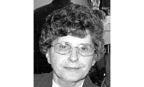 Shelly Meade's Instagram, Twitter & Facebook