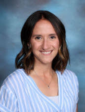 Amy Hinz's Instagram, Twitter & Facebook