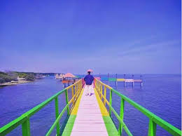 Harga tiket masuk pantai ancol berkisar rp 25.000 saja per orang. Pantai Kutang Lamongan Rute Lokasi Harga Tiket Masuk Terbaru 2020 Fasilitasnya Kepengen Wisata