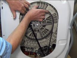 Yıkayıcı kablosundaki fişi değiştirmeye ihtiyaç varsa, satış sonrası servise acele etmenize gerek yoktur. Camasir Makinesi Motor Kayisi Nasil Degistirilir Teknik Servis Camasir Makinesi Camasir Makinesi Camasir Makineleri