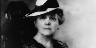 Prince of Wales College alumni