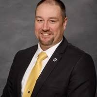 40+ perfiles de «Brian Groff»