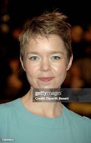 649 Anna Maxwell Martin Photos & High Res Pictures