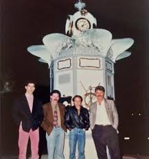 El primero en la del equipo nacional, donde luis enrique deberá decidir qué portero. El Reloj De Cangas Cumple 30 Anos Faro De Vigo