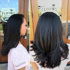 Discover endless inspiration, styling ideas, plus hair cutting advice for this versatile mid length hair here. Pin On Hairstyles