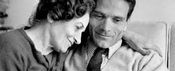 Le mamme so' mamme (una pagella)