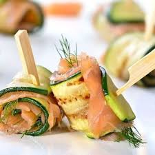 roules aperitifs de courgettes au saumon fume rezept silvester essen fingerfood silvester essen rezepte