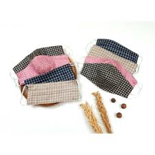 Bukuku Masker Kain Katun Halus Masker Kain Masker Bagus Aneka Motif Shopee Indonesia Masker kain hijab yang satu ini juga tak kalah keren dan berkualitas lho, hijabers. bukuku masker kain katun halus masker kain masker bagus aneka motif