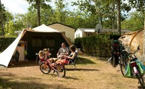 Camping Bassin D Arcachon Gironde Á La Canadienne