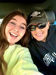 Evie Lewis Vocal Studios (@eviesvocal) · Instagram photos and Reels