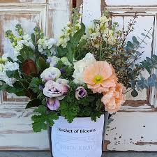 Florabunda new zealand provides a wide range of realistic silk flowers that can be purchased individually or by the bunch in some cases. Nelson New Zealand Florist Country Blooms Flower Farm