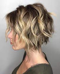 Short Wavy Choppy Bob Sac Kesimleri Bob Sac Modelleri Orta Sac