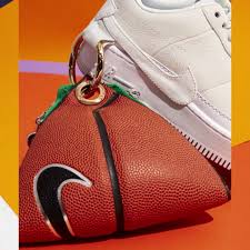 Combining the designers love for art, basketball and fashion. Gather Your Coins With Andrea Bergart S Nike Clip On Clutch