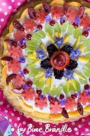 einen kuchen mit obst in ein buntes mandala verwandeln welches auch noch super lecker schmeckt bine brandle diy do i lustig essen lebensmittel essen lecker