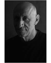 One of the zaniest 'Out There Cats' I've known was Guy Vinciguerra. Guy's  beautiful wife Margaret rang me and told me about Guy's Passing. I said to  Margaret that he was just