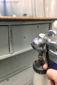 How To Spray Polyurethane