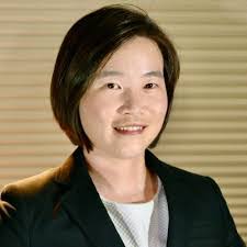 Rena Moon's Instagram, Twitter & Facebook