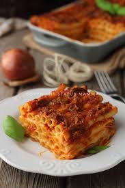 Ricetta Napoletana Ziti Al Forno Con Ragu Ricette Ricette Di Cucina Ricette Ziti