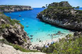 The perfect dinner or breakfast roll for entertaining. Things To Do In Mallorca