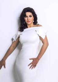 قامت الفنانة وفاء عامر بنشر صورة لها على حسابها الشخصي والرسمي على موقع التواصل الاجتماعي موقع الفيس بوك وكشفت من خلالها عن تعرضها للتحرش من قبل إحدى السيارات. ÙˆÙØ§Ø¡ Ø¹Ø§Ù…Ø± Ø¹Ù„Ø§Ù‚ØªÙŠ Ø¨ØºØ§Ø¯Ø© Ø¹Ø¨Ø¯Ø§Ù„Ø±Ø§Ø²Ù‚ Ù†Ø§Ù‚Ø± ÙˆÙ†Ù‚ÙŠØ±
