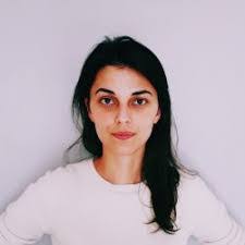 Jessica Lazar's Instagram, Twitter & Facebook