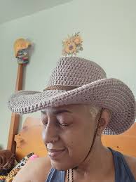 We need our techno nerds to create youtube videos.