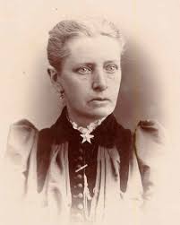 Catherine Mcnary's Instagram, Twitter & Facebook