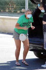 Heidi elizabeth croft, born february 20, 2007. Kerry Katona With Her Daughter Lilly Sue Mcfadden Shopping Candids In Spain 25 Gotceleb