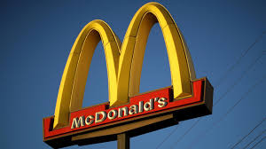 Get all your mcdonald's favorites delivered right to your doorstep with mcdelivery® on uber eats or doordash. Mcdonald S Us Turnaround Plan May Include Layoffs Fox Business