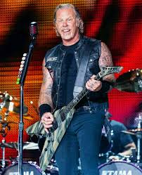 Hetfield — james hetfield bei einem konzert in wien (2007) james alan hetfield (* 3. James Hetfield With Esp Camo Vulture 2019 Worldwired Tour James Hetfield Heavy Metal Music Heavy Metal