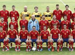 La eurocopa de polonia ucrania 2012 enfrentará a las 16 mejores selecciones de fütbol de europa. Espana Se Hace La Foto Oficial De La Eurocopa 2012 As Com