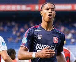 In the current club twente played 1 seasons, during this time he played 10 matches and scored 1 goals. Pemain Keturunan Jayden Oosterwolde Sukses Cetak Gol Perdana Di Liga Belanda Okezone Bola