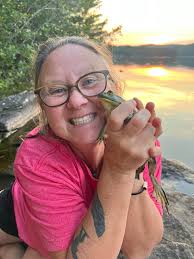 A familiar face of Algonquin ❤️ Instagram @followmenorth