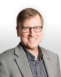 Robin Caldwell's Instagram, Twitter & Facebook