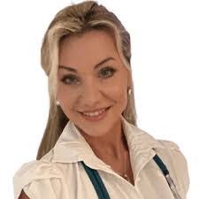 Tiffany Tompkins's Instagram, Twitter & Facebook