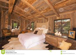 Wenn sie ihr zimmer nachher modernen trends dekorieren möchten, sollten sie moderne schubladen in betracht kommen. Luxurioses Rustikales Protokoll Kabine Schlafzimmer Stockfoto Bild Von Protokoll Schlafzimmer 8104462