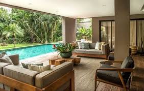Rumah mewah modern glass house 2 lantai. 10 Inspirasi Desain Teras Rumah Mewah Cocok Buat Crazy Richa Rumah123 Com