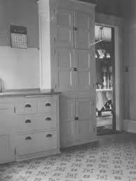 Original 1920s Beadboard Kitchen Cabinets Google Search Bungalow Kitchen Vintage Kitchen Cabinets Beadboard Kitchen Cabinets