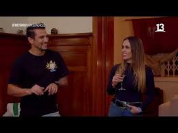 Estaba con su esposa, maura rivera, sus hijos de 9 y 6 años, y unos amigos de la familia. De Tu A Tu Mark Gonzalez Maura Rivera Lagu Mp3 Mp3 Dragon
