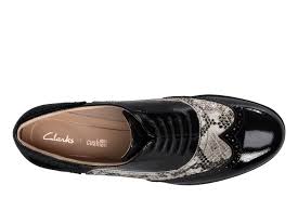 Vous n'aurez qu'à choisir dans la gamme que clarks vous propose. Clarks Hamble Oak Black Snake Central Shoes Limerick City Kilrush