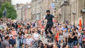 Edinburgh Festival Fringe Minibus Hire UK
