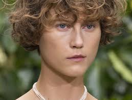 Come scegliere il colore dei capelli