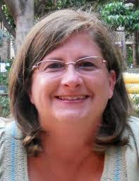 Candace Curry's Instagram, Twitter & Facebook