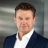 Éva Vörös Email & Phone Number