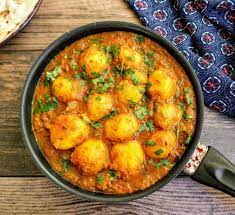 Dum Aloo Recipe Kashmiri Dum Aloo Vegecravings Recipe Aloo Recipes Indian Food Recipes Vegetarian Recipes