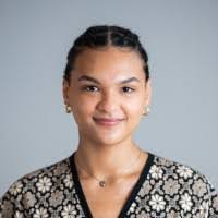 Elaine Reedy's Instagram, Twitter & Facebook