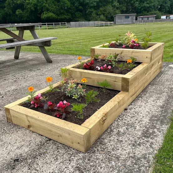 3 Tier Raised Bed for Garden Plants - Buy Online / UK Delivery