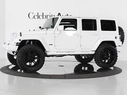 Black 4 Door Jeep Sahara Jeep Wrangler Unlimited White With Black Rims Image 207 4 Door Jeep Wrangler Jeep Wrangler Unlimited Sahara 2013 Jeep Wrangler