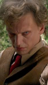 DEREK, PLEASE COME TO BRASIL! 🙏🙏🙏 Série: Stranger Things